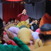 Pakaian Adat Warnai Upacara Hardiknas Di Palembang, Sekda Tekankan Pendidikan Berkualitas