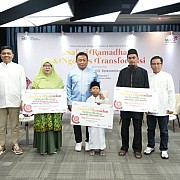 Safari Ramadan 1445 H TelkomGroup: Tinjau Kesiapan Infrastruktur Layanan Telekomunikasi dan Salurkan Bantuan CSR