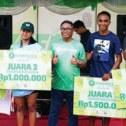 Julianto Angkat Bendera Start Pegadaian Run 5k Di Grand City Balikpapan