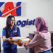 Laris Manis Gerbong KAI Logistik
