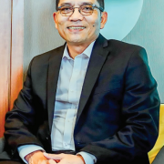 Meningkatkan Daya Saing Indonesia Melalui EBT