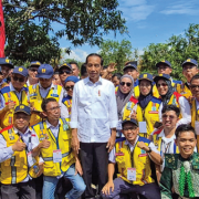 Presiden Jokowi Resmikan Lima Ruas Jalan Daerah Untuk Meningkatkan Produktivitas Pertanian Di Gorontalo