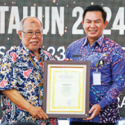 Penjabat Bupati Purwakarta Raih Penghargaan Siddhakarya 2024