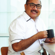 SINERGI MEMBANGKITKAN KEMBALI PARIWISATA INDONESIA