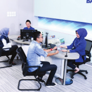 Triswahyu Herlina - Pimpinan BRI Kanwil Surabaya Dorong Pertumbuhan Ekonomi, BRI KANWIL SURABAYA PERLUAS LAYANAN KUR