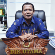 Perumda Air Minum Tirta Kanjuruhan Kabupaten Malang MENGKILAPKAN BISNIS MELALUI STRATEGI ON THE TRACK