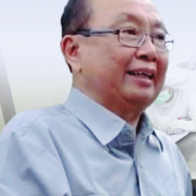 Mengkilapnya Bisnis Sarang BURUNG WALET