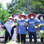 Dalam Rangkaian Ulang Tahun Indika Energy Ke-21, KIDECO LAKUKAN PENANAMAN RIBUAN POHON MANGROVE