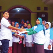 Koperasi Nira Kamukten Banjarnegara BERJUANG UNTUK NASIB PETANI NIRA