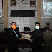 Raperda Pengelolaan Perpustakaan dan Kearsipan Disahkan