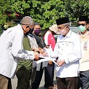 Bupati Banjar Luncurkan BLT Dana Desa untuk Warga Terdampak Covid-19