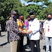 Bupati Banjar Salurkan Sarana Produksi Pertanian