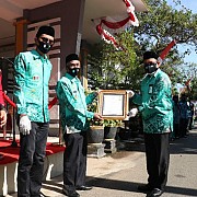 Bupati Banjar Serahkan Penghargaan di Puncak Hari Jadi Kabupaten Banjar Ke 70