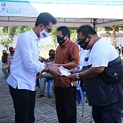 Ratusan Supir Terima Bantuan Langsung Tunai