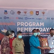 Kementan Gelontorkan Bantuan ke Petani Garut Lewat SHAT