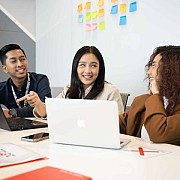 Jadikan Generasi Melek Digital Untuk Ekonomi Indonesia Yang Lebih Kuat