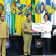 Pemkab Jepara Terima Penghargaan Pengendali Inflasi Terbaik