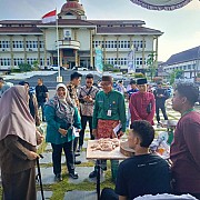 Pemkot Pangkalpinang Gelar Gerakan Pangan Murah Di Halaman Kantor Wali Kota