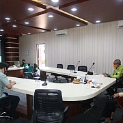 Bupati Banjar Ikuti Rakor Efektifitas Pencegahan Dan Pengendalian Covid-19