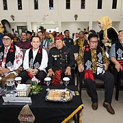 Hadiri Raperdasi Pertanggungjawaban Pelaksanaan APBD Tahun 2024, Pj. Gubernur Papua Agus Fatoni Komitmen Dukung Tata Kelola Pemerintahan yang Transparan dan Akuntabel