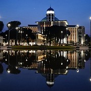 Gelar Kegiatan Sambut Tahun Baru Islam 2025, Ini Keunikan 4 Masjid Garapan Waskita Karya