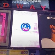 Keren! Langit Musik dan UPoint.ID Hadir di Time Square New York