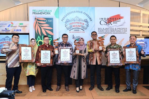 Nicke Widyawati Menjadi Bintang CSR di Indonesia Best Social Responsibility Awards (BESAR) 2023