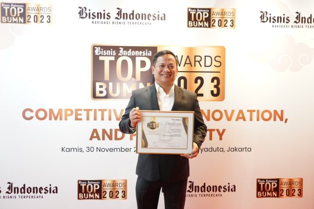 Direktur Utama PNM Arief Mulyadi jadi The Best CEO diajang  Top BUMN Awards 2023