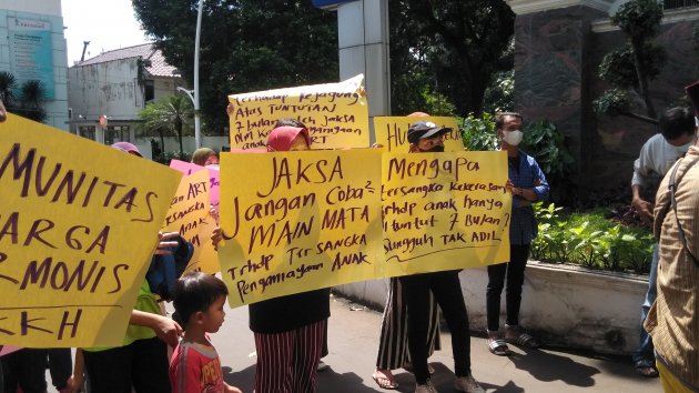 Tersangka Kekerasan Anak Dituntut 7 Tahun, KPAKA Minta Jokowi Copot Jaksa Agung Burhanuddin