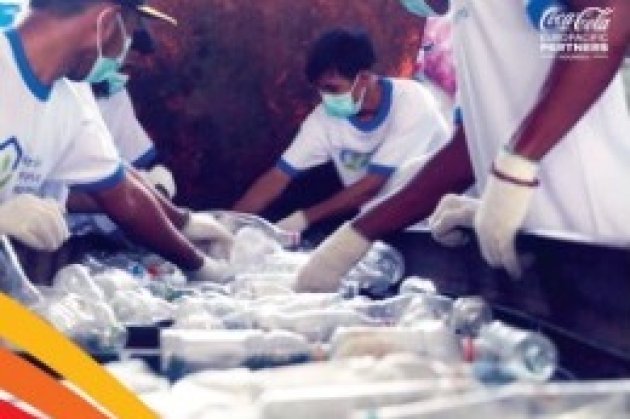 Komitmen CCEP Indonesia Menangani Masalah Sampah di Indonesia