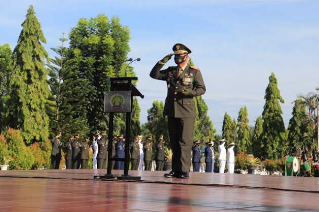 Danrem 101 Antasari Pimpin Ziarah Nasional HUT ke-75 TNI